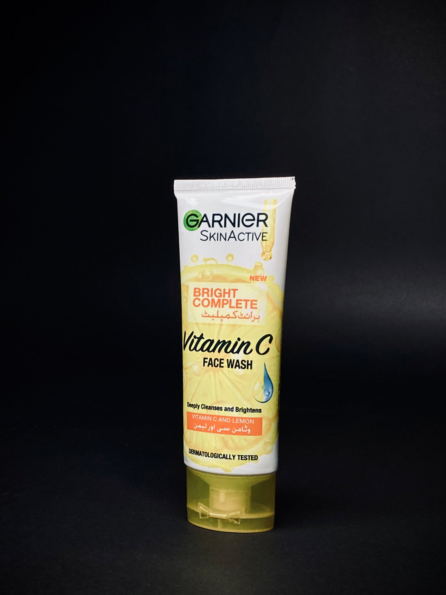 GARNIER Face Wash